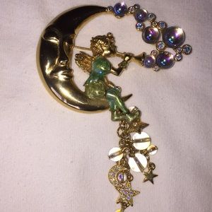 Ladies pin